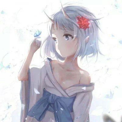 周深一家四口花车巡游